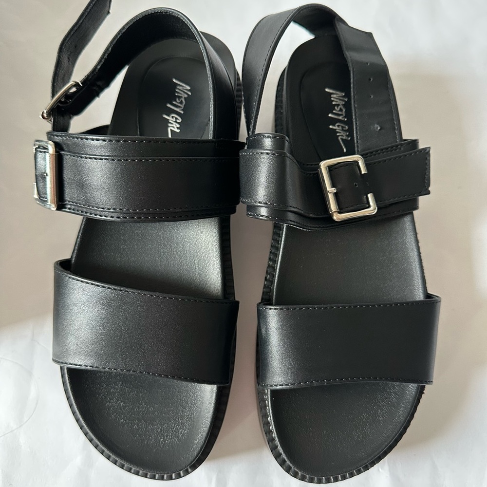 Nasty Gal Black Chunky Platforms w/ Buckles (Fits like a US 7)